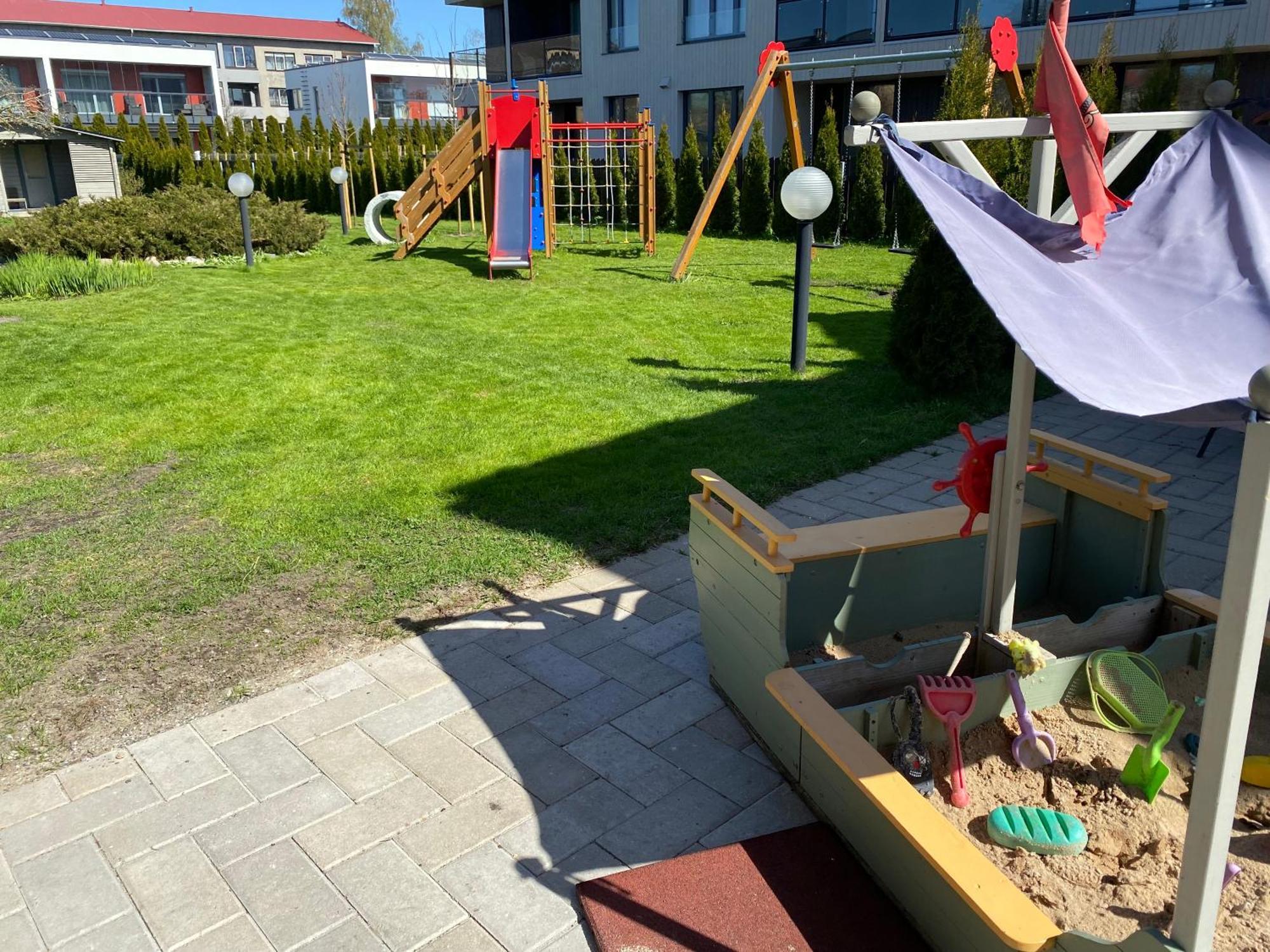 Ferienwohnung Ranna Majutus Pärnu Exterior foto